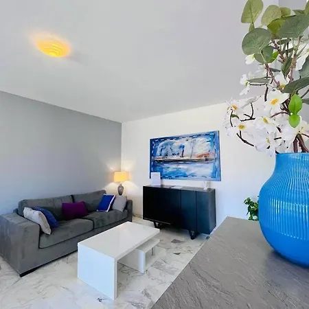 Le Pinede - Apt 4 Prs- Parking - Clim - 500M Plages Antibes Exterior photo